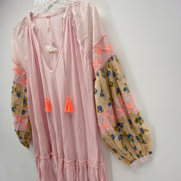 FREE PEOPLE PINK FLORAL BOHO PEASANT MINI DRESS - Picture 6 of 13